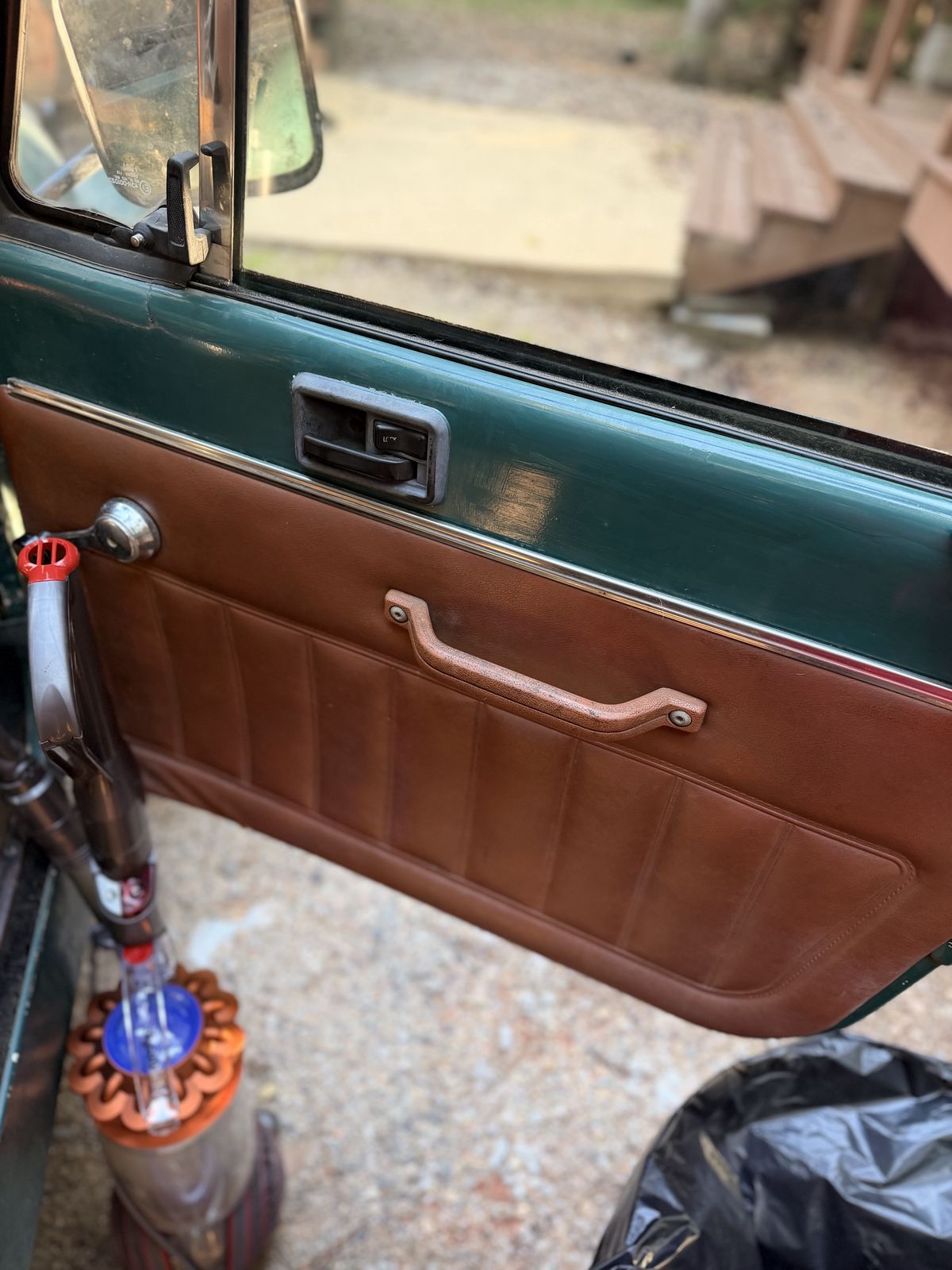 Classic Jeep, passenger door panel, after detailing